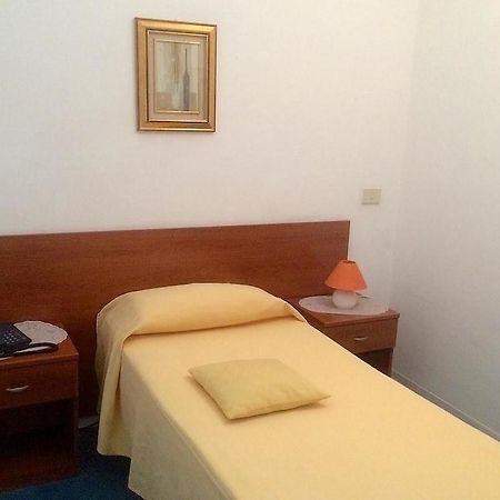 Albergo San Carlo Massa  Exterior photo